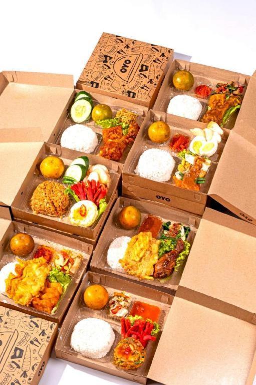 Oyo1046奥玛帕索克酒店 日惹 外观 照片